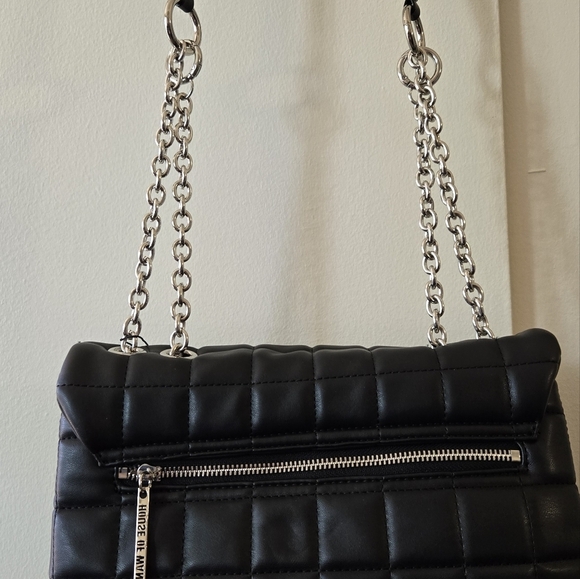 House of Want, Peta Cert. Vegan, Quilted Shoulder Hand Bag NWT - Picture 13 of 14